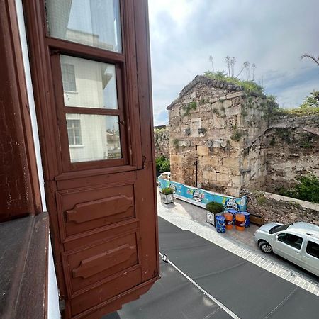 Lords Hostel & Pub Antalya Ngoại thất bức ảnh