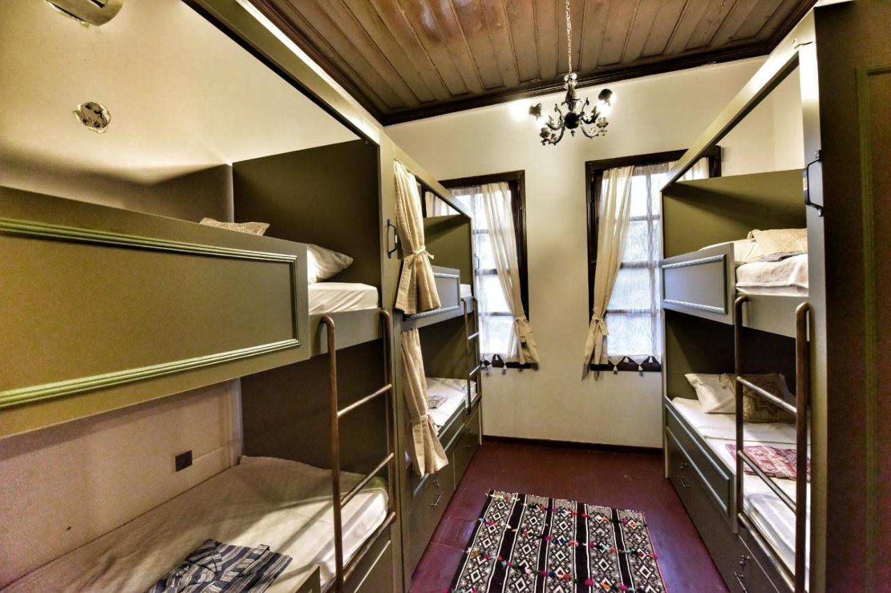 Lords Hostel & Pub Antalya Ngoại thất bức ảnh