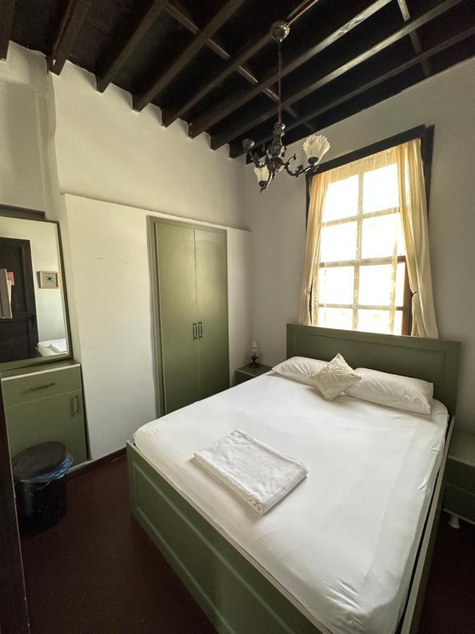 Lords Hostel & Pub Antalya Ngoại thất bức ảnh